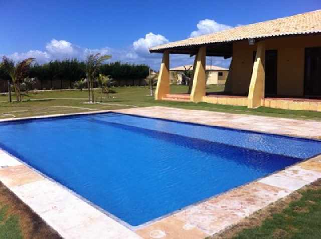 Foto 1 - Alugamos casa com piscina praia de guas belas